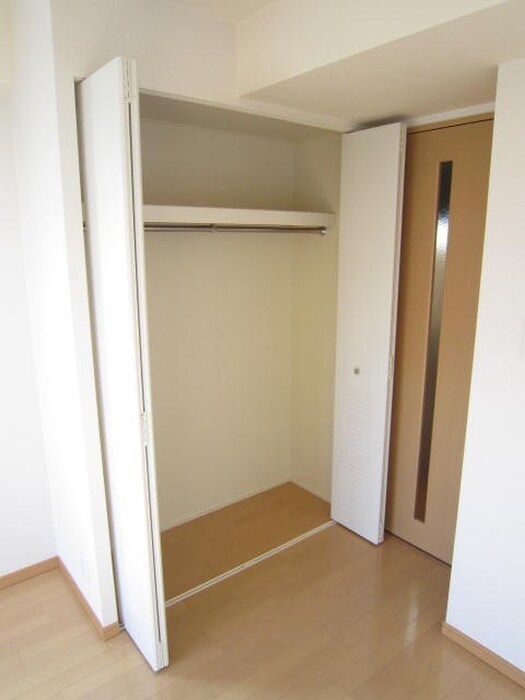 物件内観写真13　(収納)