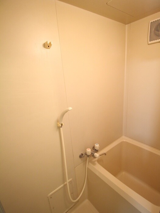 物件内観写真8　(バス／シャワールーム等)