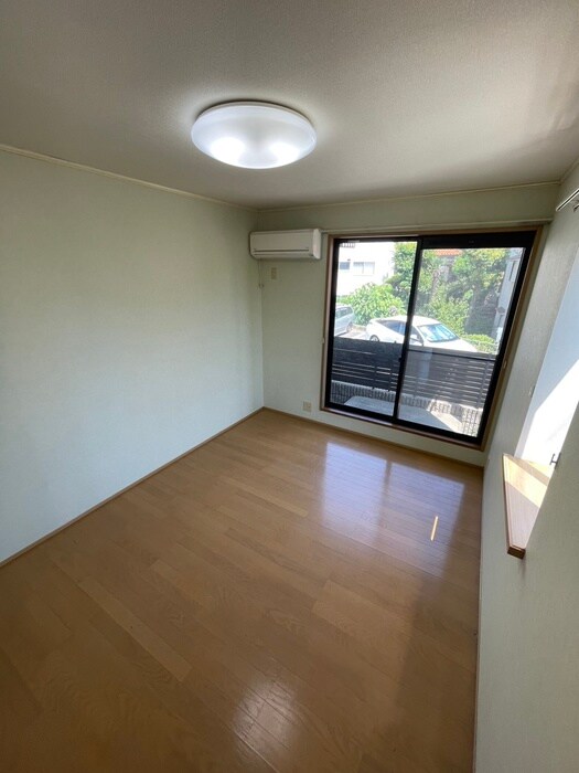 物件内観写真12　(居室)