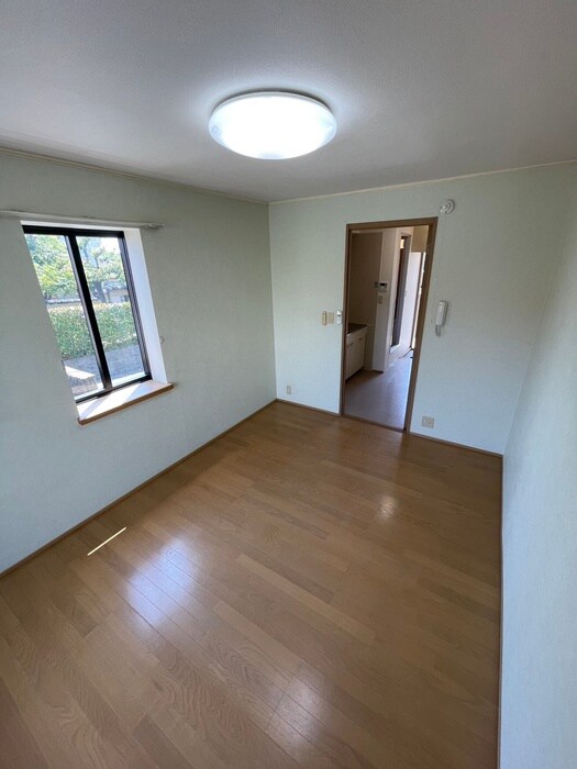 物件内観写真13　(居室)