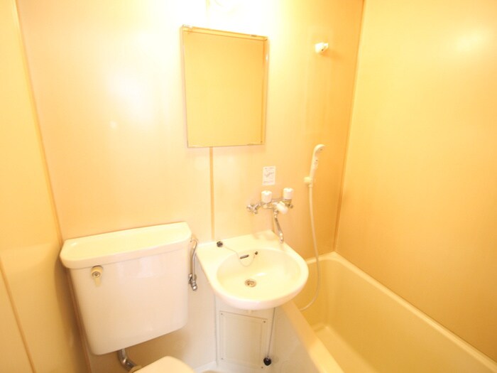 物件内観写真4　(洗面)