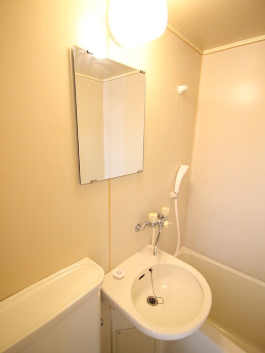 物件内観写真4　(洗面)