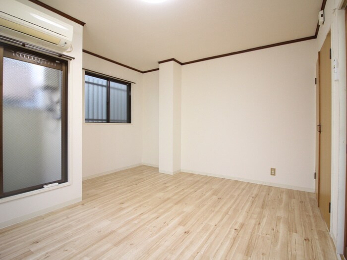 物件内観写真9　(居室)