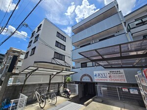 クレール・パレ外観写真