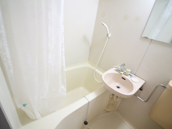 物件内観写真10　(バス／シャワールーム等)