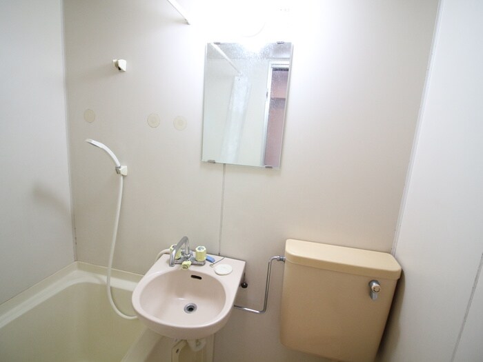 物件内観写真11　(洗面)