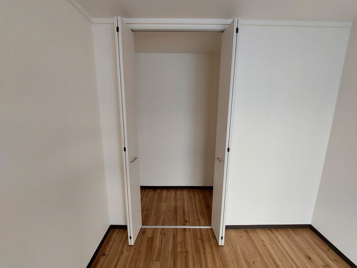 物件内観写真11　(収納)