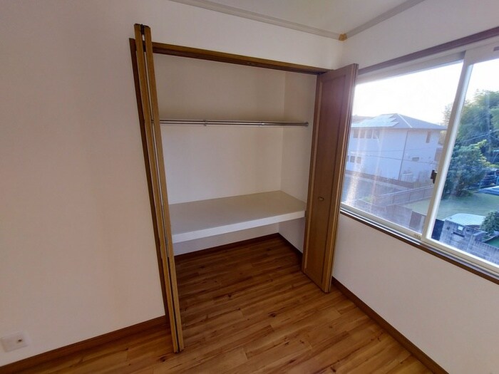 物件内観写真18　(収納)