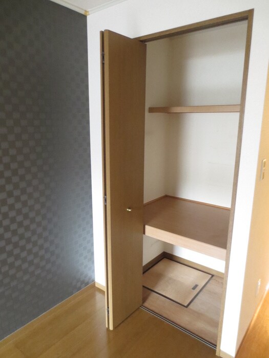 物件内観写真19　(収納)