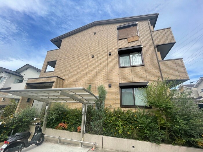 物件外観写真3　(外観写真)