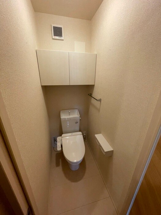 物件内観写真12　(トイレ)