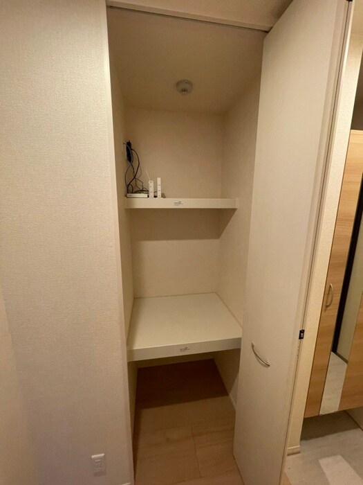 物件内観写真13　(収納)