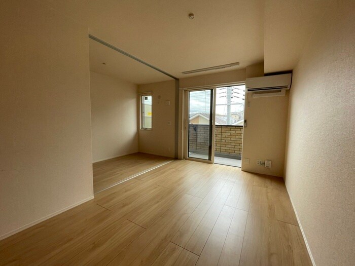 物件内観写真16　(居室)