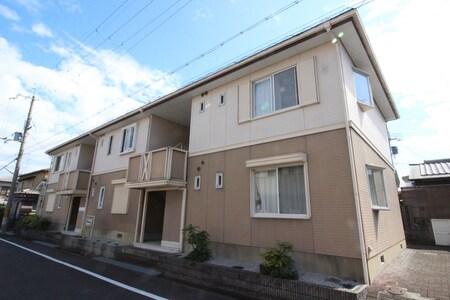 ハイツクリスタルあいりすＡ棟外観写真
