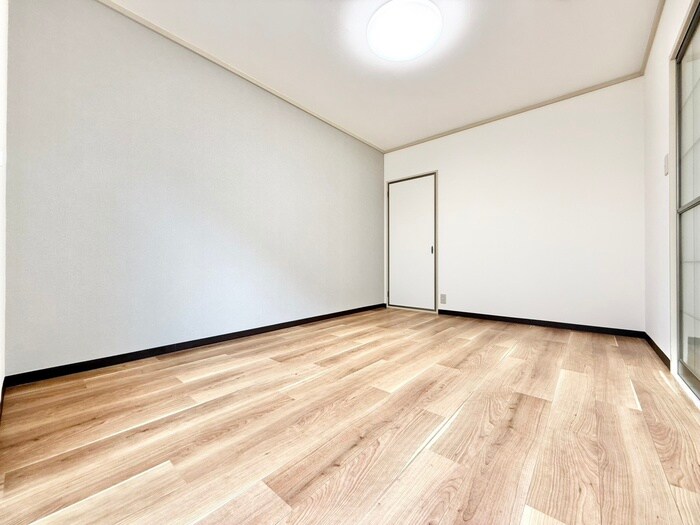 物件内観写真10　(居室)