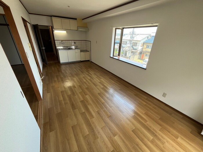 物件内観写真11　(居室)