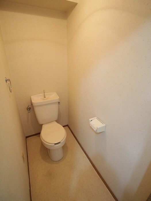 物件内観写真12　(トイレ)