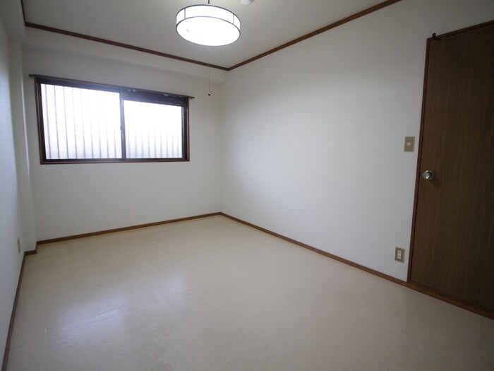 物件内観写真20　(居室)