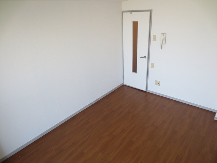 物件内観写真14　(居室)