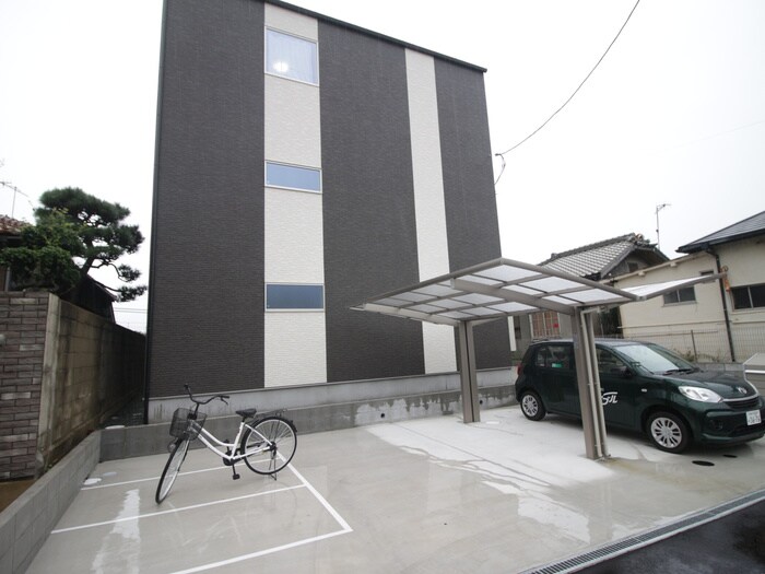 物件外観写真2　(外観写真)