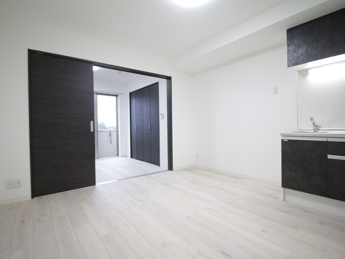 物件内観写真21　(居室)