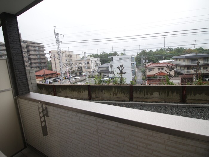 物件内観写真22　(室内からの展望)