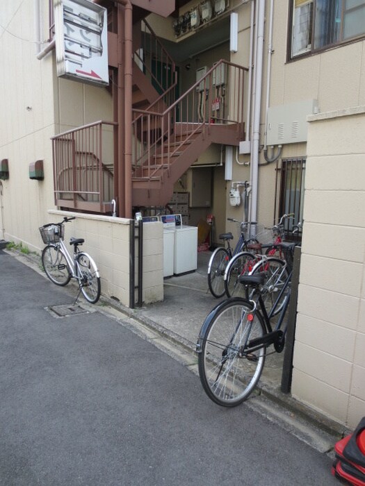 物件外観写真6　(外観写真)