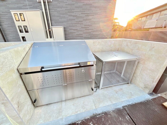 物件外観写真6　(建物設備)