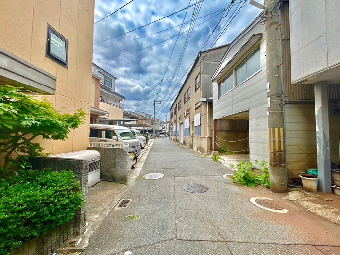 物件外観写真2　(周辺環境)