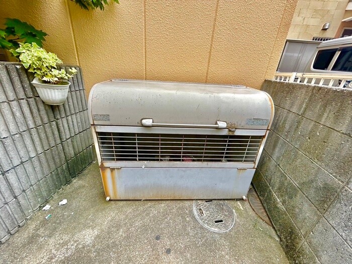 物件外観写真4　(建物設備)