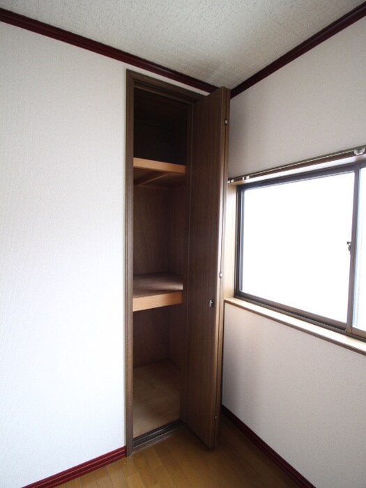物件内観写真22　(収納)