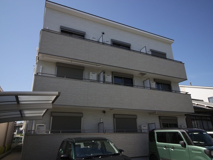 物件外観写真6　(外観写真)