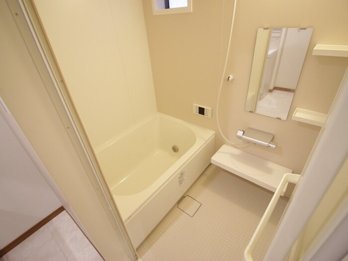 物件内観写真10　(バス／シャワールーム等)