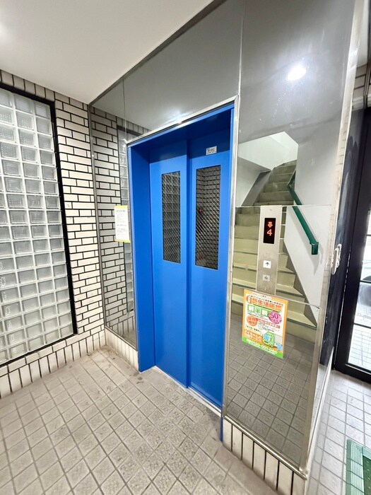 物件外観写真4　(建物設備)