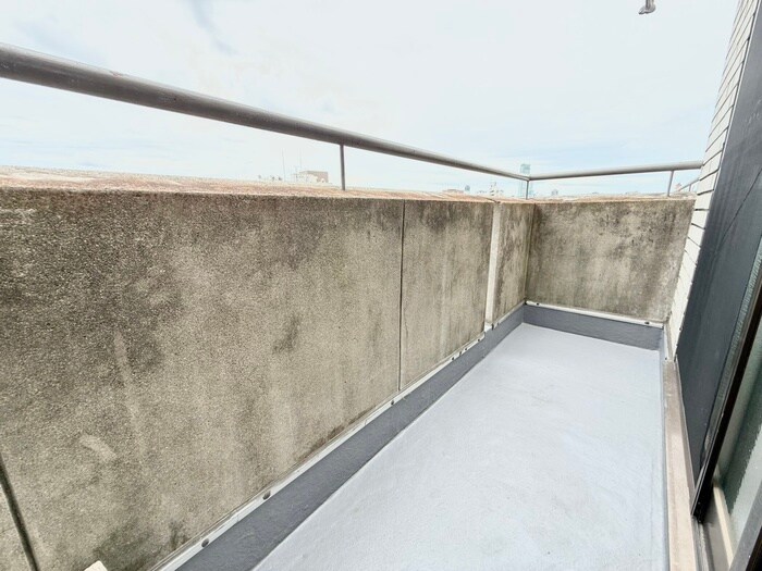 物件内観写真13　(ベランダ・バルコニー)
