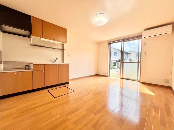 物件内観写真6　(居室)