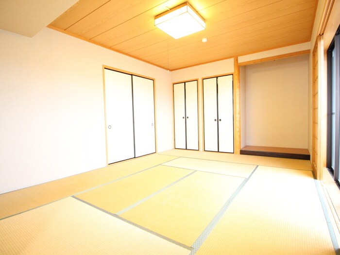 物件内観写真13　(居室)