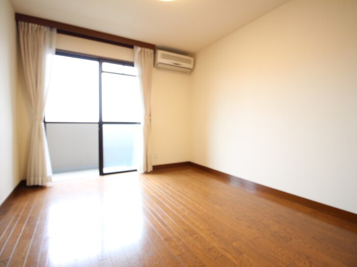 物件内観写真19　(居室)