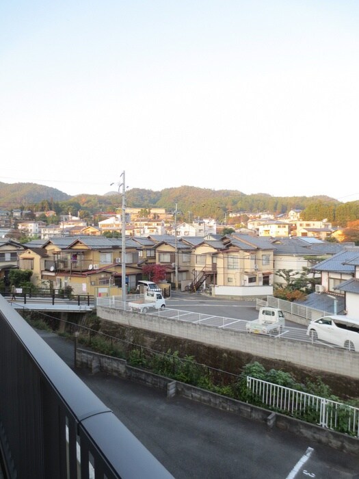 物件内観写真16　(室内からの展望)