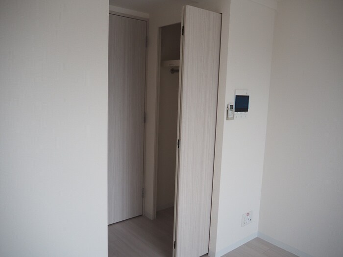 物件内観写真15　(収納)