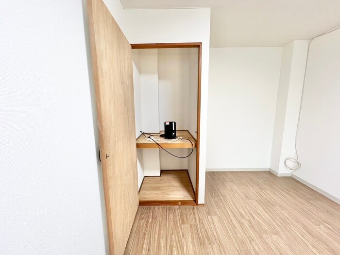 物件内観写真15　(収納)