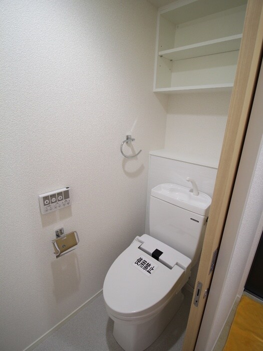 物件内観写真10　(トイレ)