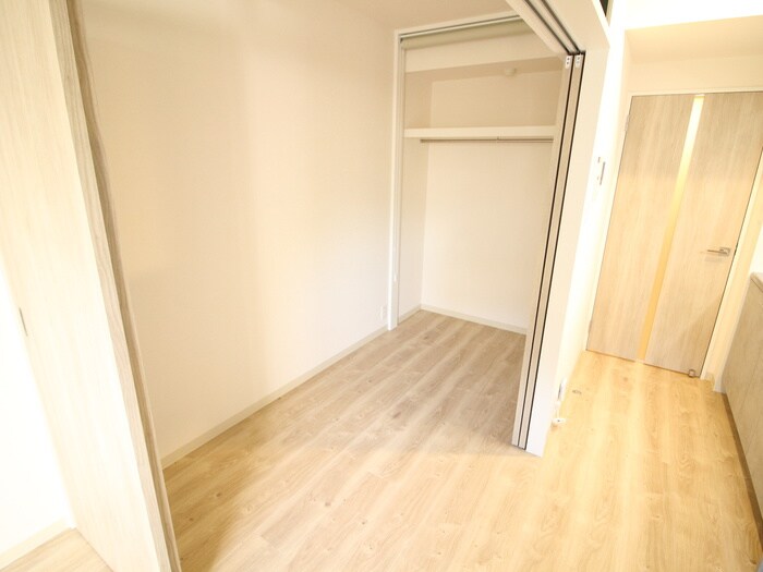 物件内観写真13　(居室)