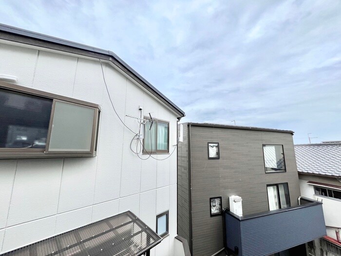 物件内観写真16　(室内からの展望)