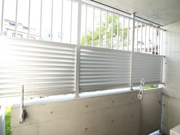 物件内観写真18　(室内からの展望)