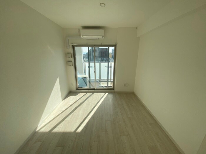 物件内観写真6　(居室)