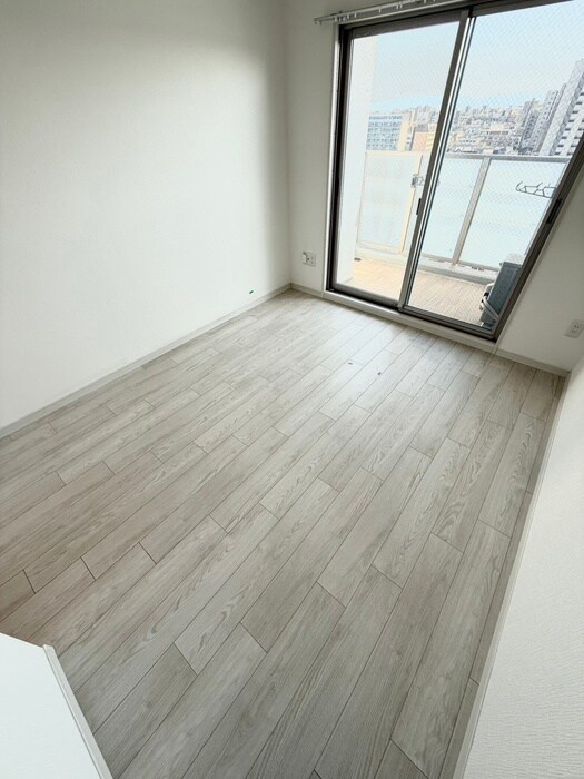 物件内観写真16　(居室)