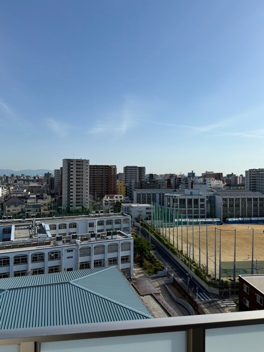 物件内観写真21　(室内からの展望)