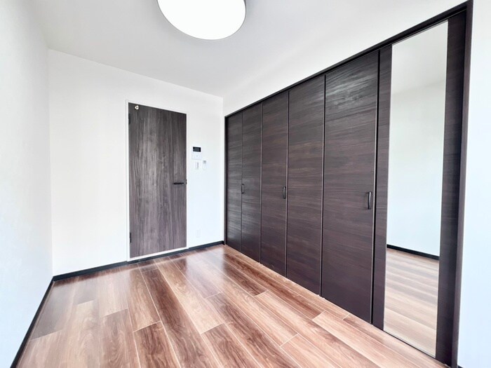 物件内観写真8　(居室)