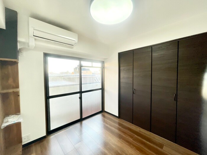 物件内観写真9　(居室)